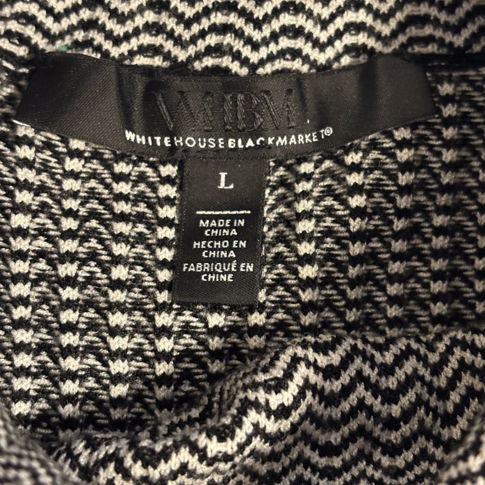 White House Black Market Black White Chevron Knit Turtleneck Top Large - Picture 2 of 9
